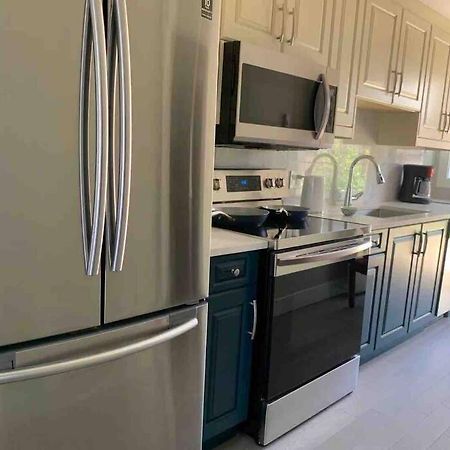 Brand New Constructed 1-Bedroom Townhouse Duncan Eksteriør bilde