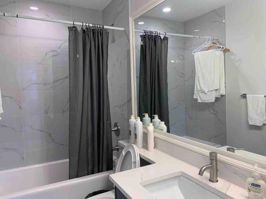 Brand New Constructed 1-Bedroom Townhouse Duncan Eksteriør bilde