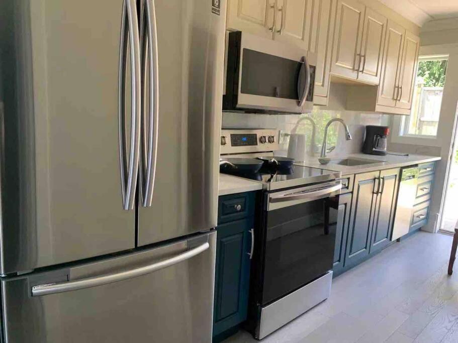 Brand New Constructed 1-Bedroom Townhouse Duncan Eksteriør bilde